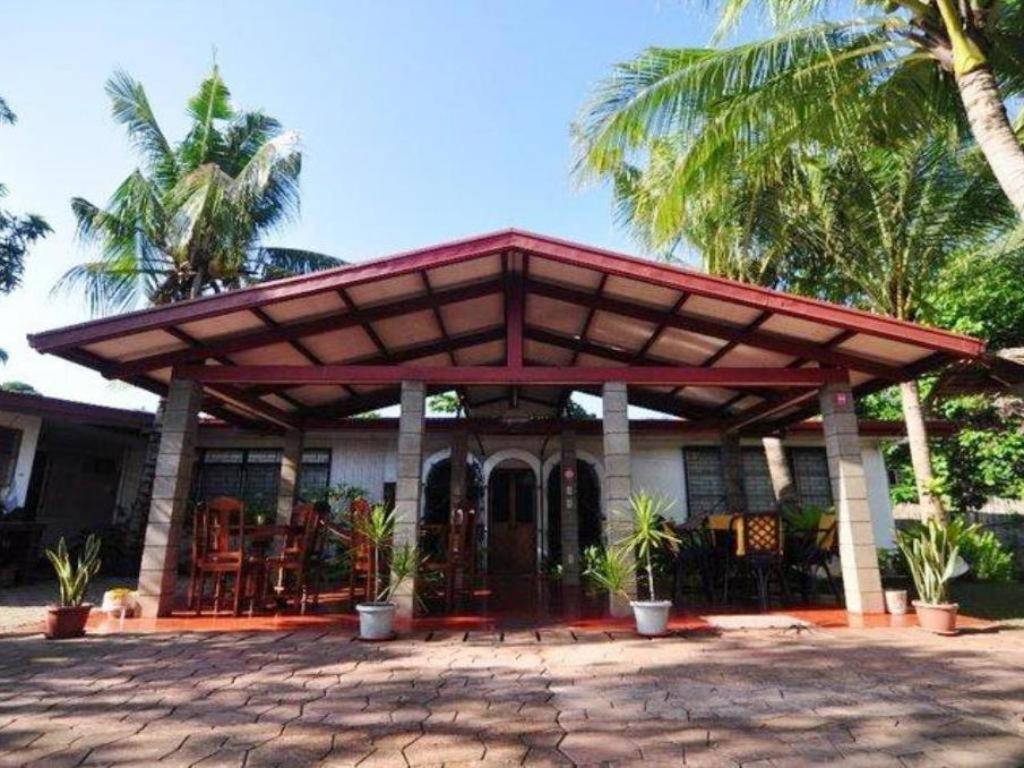 Ayahay Sa Matutina Hotel Puerto Princesa Buitenkant foto